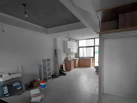 Depto Tipo Casa en Venta de 4 ambientes