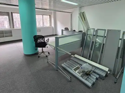 Oficina en Alquiler en Monserrat, $ 2.500.000
