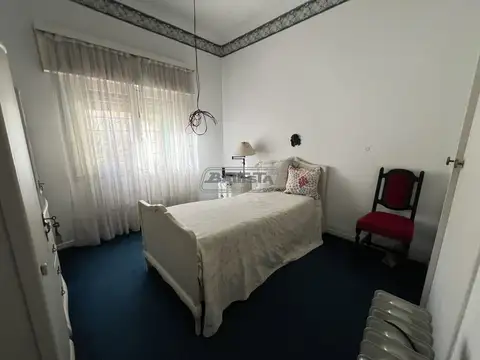Depto Tipo Casa en Venta 60 años