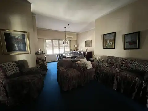Depto Tipo Casa en Venta de 3 ambientes