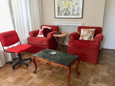 Casa 6 ambientes con 5 baños