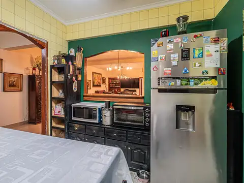 Departamento 5 ambientes con 2 baños
