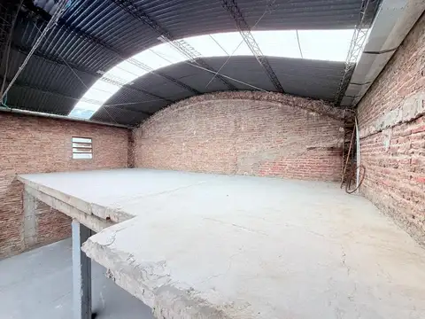 Galpon en Alquiler en Castelar, $ 1.500.000