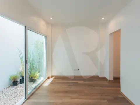 Depto Tipo Casa en Venta en Villa del Parque, USD 100.000