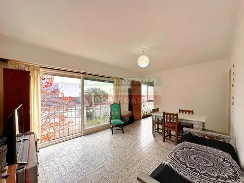 LUMINOSO TRES AMBIENTES SIN EXPENSAS! FRENTE CARREFOUR