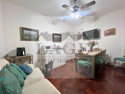 DEPTO. 3 AMB C/BALCON AL FRENTE, EXCELENTE UBICACION