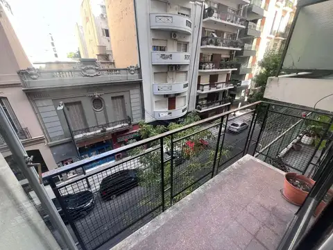 DEPTO. 3 AMB C/BALCON AL FRENTE, EXCELENTE UBICACION