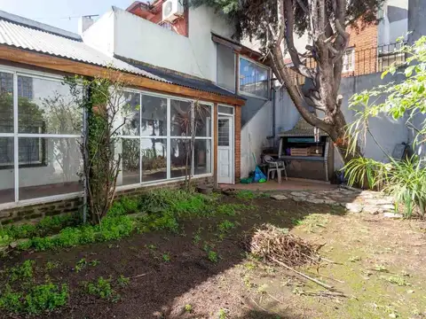 CASA 4 AMB CON PATIO, TERRAZA Y GARAGE CASEROS
