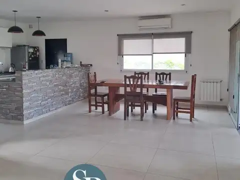 Casa en San Ramón Pilar del este - Acepta permuta