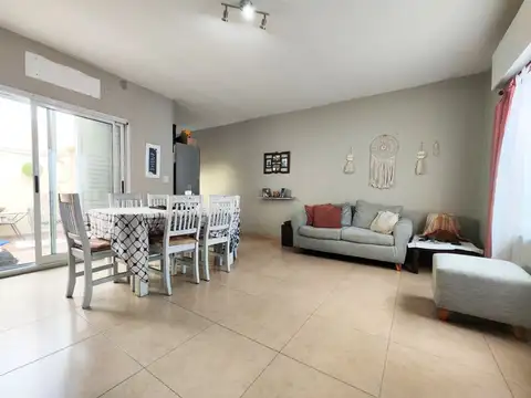 PH 3 Ambientes Venta Caseros Patio Interno