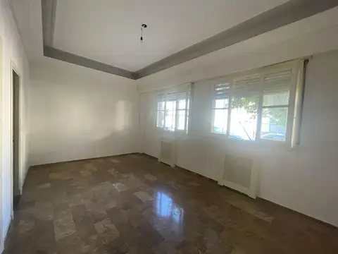 Depto Tipo Casa en Venta de 5 ambientes
