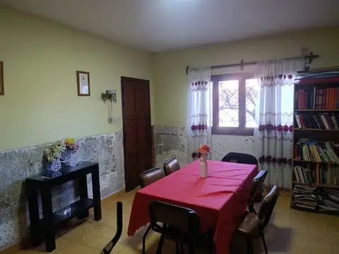 B° San José. Av. Usandivaras 1300