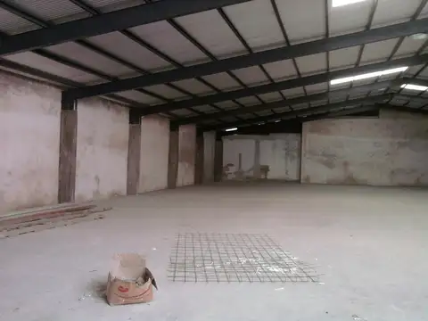 Galpon en Alquiler en Abasto, $ 3.000.000