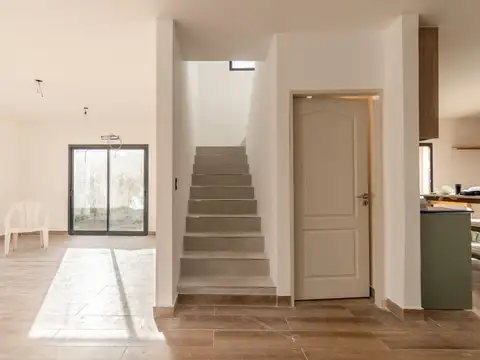 Depto Tipo Casa en Venta de 4 ambientes