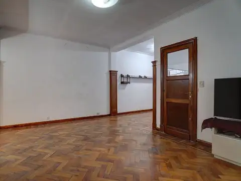 Departamento 4 ambientes con 2 baños