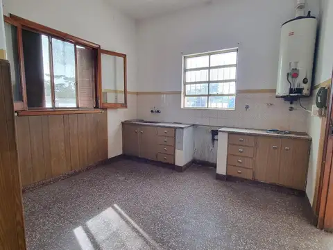 Casa para 2 familias en Barrio Los Cedros