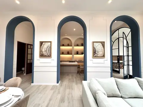 Casa 6 ambientes con 4 baños