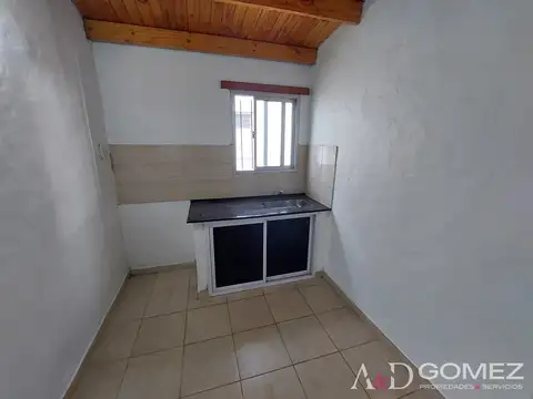 Departamento en Alquiler en San Andres, $ 300.000
