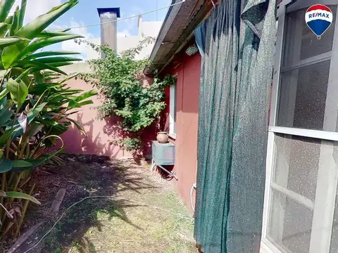 Depto Tipo Casa en Venta con 1 cocheras