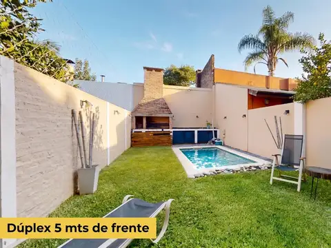 Duplex de 5 Ambientes en Venta en Olivos zona Unicenter 5 metros de frente