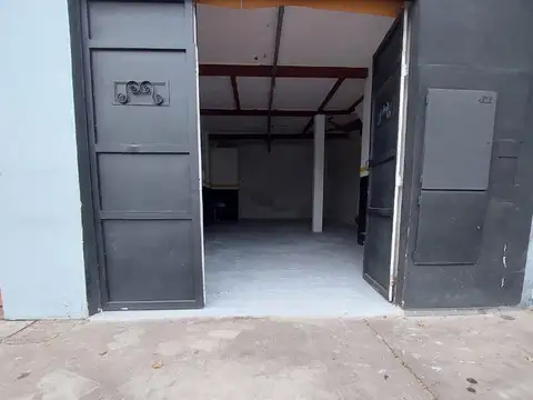 GALPON  EN ALQUILER OROÑO 4515 A