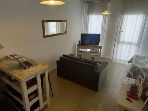 Av. Caamaño  al 1000