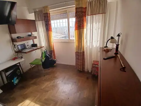 Depto Tipo Casa 4 ambientes con 1 baño