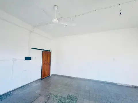 Local en Alquiler en Boulogne, $ 750.000