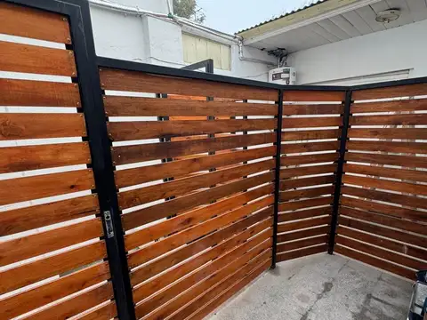 Depto Tipo Casa en Venta al Este