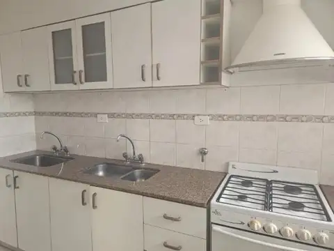 Zapiola y Caronti