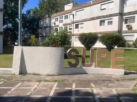 Avenida Centenario e/ Bolivia y 401 Bis