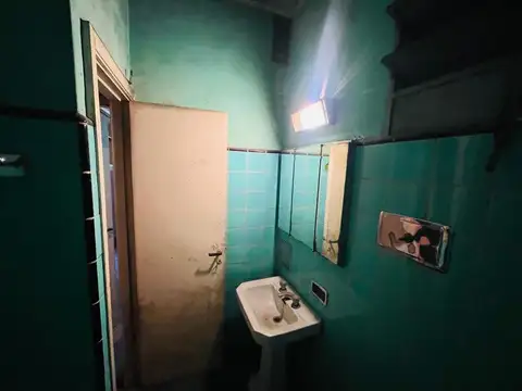 Depto Tipo Casa 5 ambientes con 2 baños