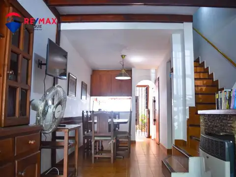 Venta de TRIPLEX  en Pinamar a una cuadra del mar