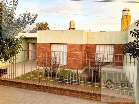 Casa En Venta En Villa María Doble Lote 505 m2 - Apta Crédito