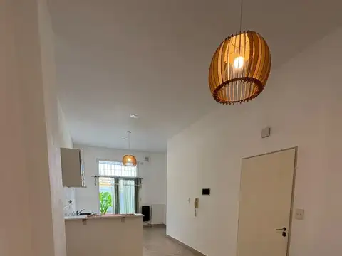 Belgrano 500, Piso PB