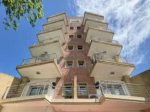 DEPARTAMENTO EN VENTA, CAMPANA