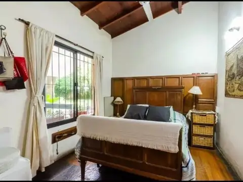 OPORTUNIDAD VENTA CASA 7 AMBIENTES EN PARQUE LELOIR