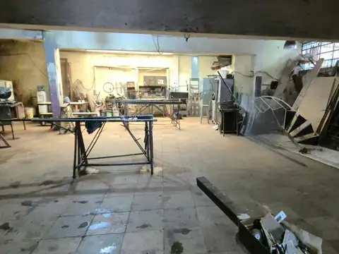 Local en Venta 50 años