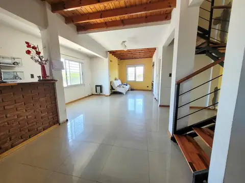 Depto Tipo Casa en Venta de 2 dormitorios