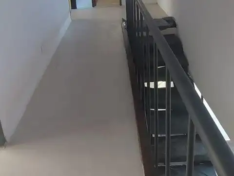Casa 6 ambientes con 2 baños
