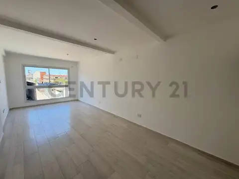 San Jose 1700, Piso 0