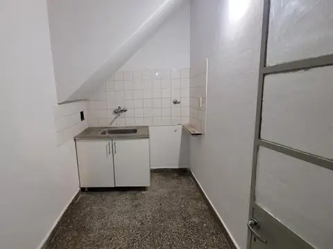 PH DE 2 AMBIENTES EN ALQUILER