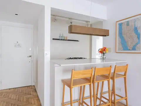 Ruggeri 2900, Piso 8