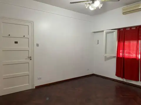 Depto Tipo Casa en Alquiler de 2 dormitorios