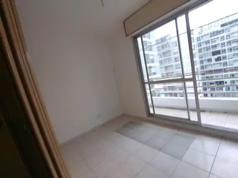 Departamento en Alquiler en Boca, $ 400.000