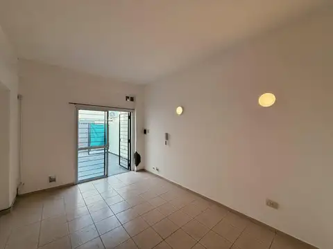Depto Tipo Casa en Alquiler en Rosario, $ 550.000