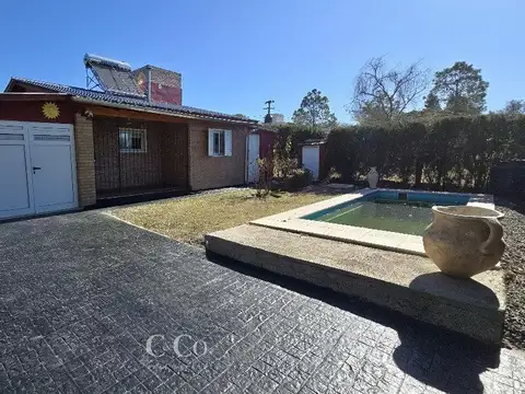 Las Mojarras, Villa Parque Siquiman