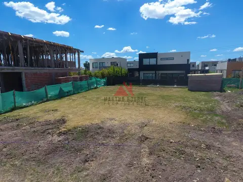 Terreno en Venta en Pilar, USD 79.000