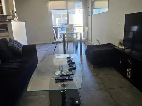 Departamento Venta - Barracas - 2ambientes Gde (Dividido como 3 ambientes)