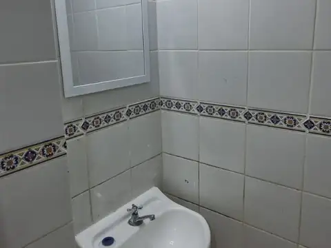 Oficina en Alquiler en Centro, $ 550.000